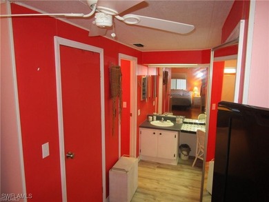 This charming turnkey 2 bedroom, 2 bath home is situated in the - photo 27