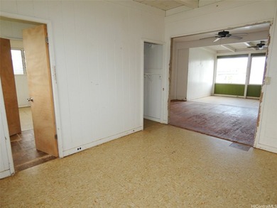 Highly desired SFD in Wahiawa Heights on a nice sized lot! - photo 8