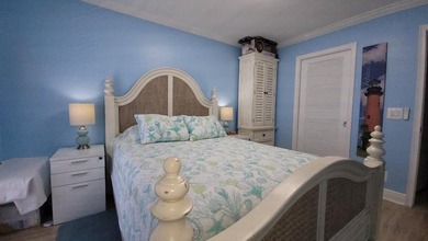 Welcome to this beautifully maintained and thoughtfully upgraded - photo 30