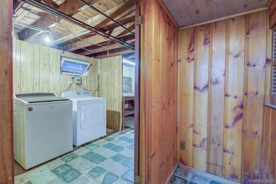 Welcome to 227-12 53rd Avenue, a remarkably spacious ranch - photo 35