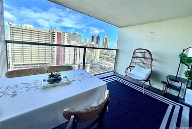Rare opportunity at Island Colony in the heart of Waikiki! One - photo 10
