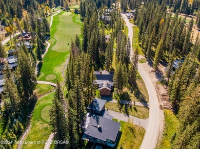 Welcome to an extraordinary residence within the exclusive Snake - photo 40