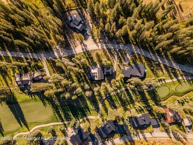 Welcome to an extraordinary residence within the exclusive Snake - photo 44