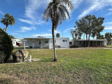Regency Cove vacant corner lot ready for your dream home! Enjoy - photo 3