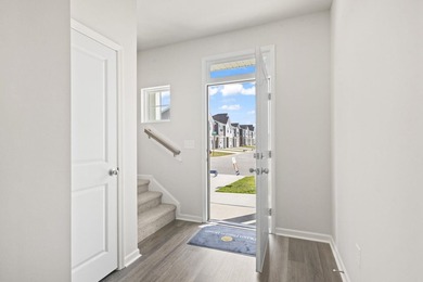 Two-story, three-bedroom, three-bathroom Glenville townhome with - photo 2