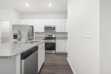 Two-story, three-bedroom, three-bathroom Glenville townhome with - photo 5
