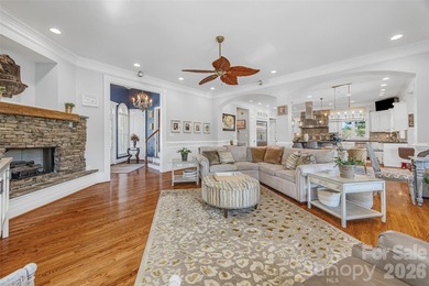 Unique custom-built waterfront home on Lake Wylie, perfect for a - photo 5