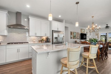 Nestled on a premium lot with a beautiful, serene lagoon view - photo 5