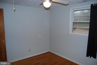1st time Home Buyers, here it is an affordable home that needs - photo 4