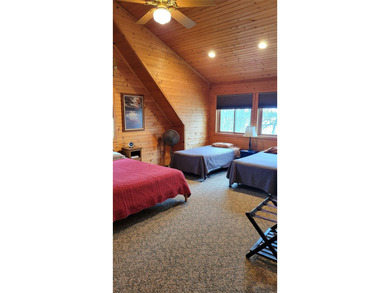 SO much to enjoy here! Level, sandy lakeshore, south facing - photo 12