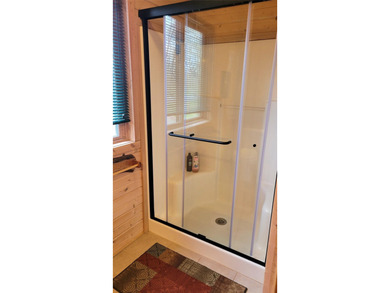 SO much to enjoy here! Level, sandy lakeshore, south facing - photo 14