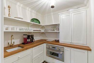 Fully renovated to the studs and expanded in 2022, this classic - photo 19