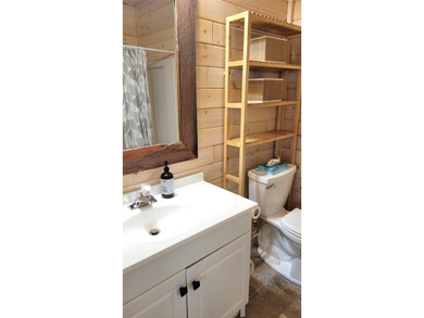 SO much to enjoy here! Level, sandy lakeshore, south facing - photo 19