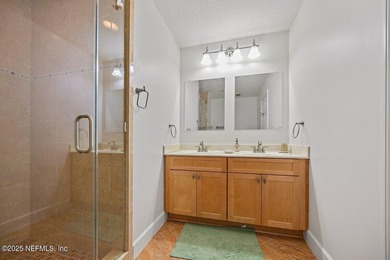 Custom 5-Bed North Hampton stunner with pond views, soaring - photo 22