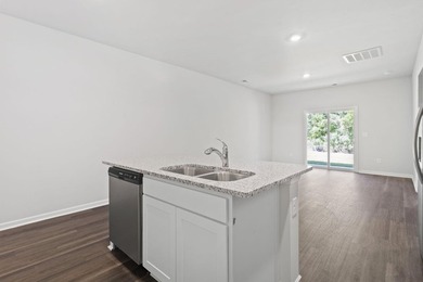 Two-story, three-bedroom, three-bathroom Glenville townhome with - photo 9