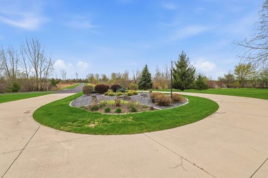 Welcome to your dream home at W6389 Lincoln Rd! This charming - photo 32