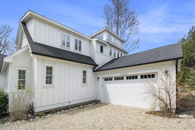 Welcome to your turnkey dream retreat in Union Pier--where style - photo 4