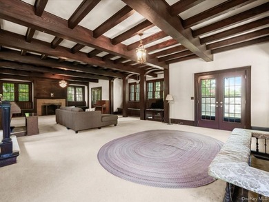 Classic Century-Old English Tudor | Coveted Beacon Hill Location - photo 4