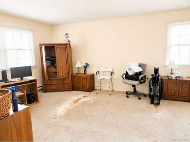 Bradford Model in the Desirable Sunrise Village Gated Community - photo 12