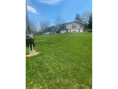 Affordable manufactured ranch in a community setting. Quiet - photo 15