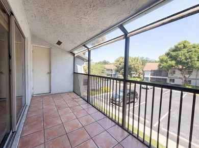 Welcome to 2737 S Oakland Forest Dr, a residence where fresh - photo 17