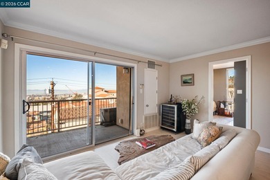 Penthouse Living with Unrivaled Panoramic Bay Views! The