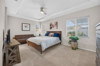 Stunning and tastefully upgraded, this beautiful 3 bedroom, 2 - photo 26