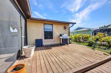 Welcome to your dream waterfront oasis with direct access to the - photo 38
