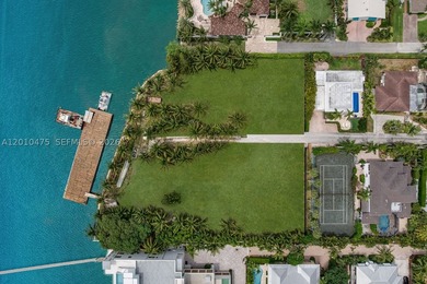 The Boca Trophy - Boca's largest single-family Intracoastal home - photo 2