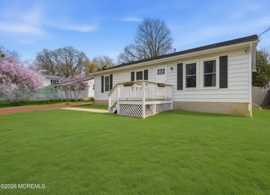 Welcome home to this charming 3-bedroom, move-in ready ranch - photo 1