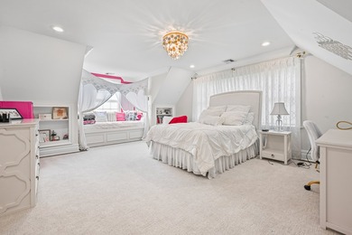 Welcome to Your Dream Estate in the Heart of Matinecock Village - photo 15
