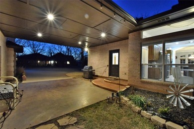 ALMOST 100K PRICE IMPROVEMENT!!! Located in the original section - photo 26
