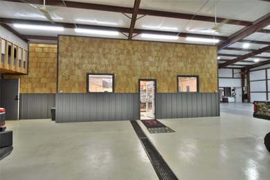 ALMOST 100K PRICE IMPROVEMENT!!! Located in the original section - photo 27