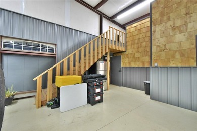 ALMOST 100K PRICE IMPROVEMENT!!! Located in the original section - photo 28