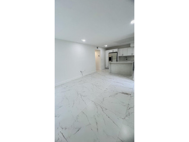 Investors Opportunity! Rent right away! Beautiful completely - photo 11