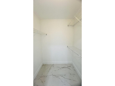 Investors Opportunity! Rent right away! Beautiful completely - photo 16