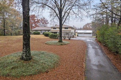 (private lake, pond, creek) Home For Sale in Bartlett Tennessee