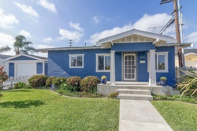 North Park Craftsman with great curb appeal. Even has a white - photo 2