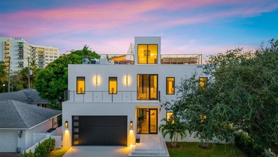 Experience contemporary elegance at 214 28th Street, a - photo 2