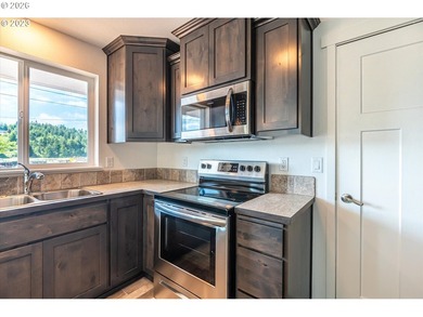 Built in 2023, this like-new 2-bedroom, 1-bath home delivers - photo 13