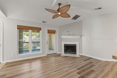 Updated 2BR/2BA Condo in the gated Summer House community - photo 4