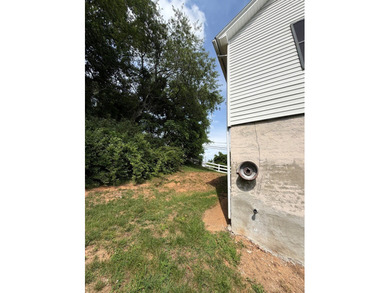 This two story home provides year round and seasonal views of - photo 4