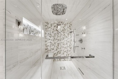 Stunning remodeled southeast corner 3-bedroom turnkey residence - photo 15