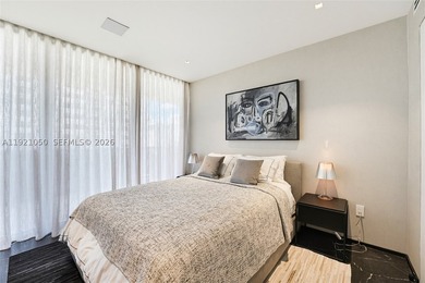 Stunning remodeled southeast corner 3-bedroom turnkey residence - photo 16