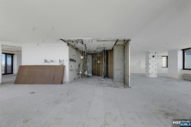 CAN BE SPLIT INTO 2 UNITS!! Perched on the 16th floor of the - photo 17