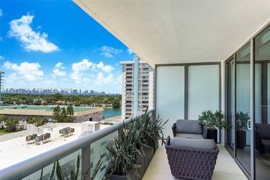 Stunning remodeled southeast corner 3-bedroom turnkey residence - photo 21