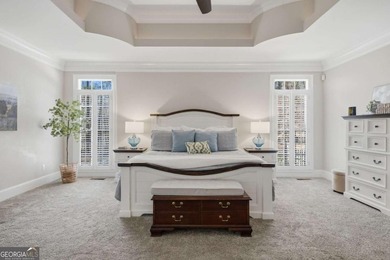 A Rare 4-Acre Family Estate Offering 6,400 SF, Pool & - photo 22