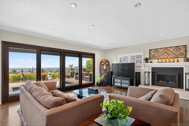 Commanding one of San Diego's most spectacular vantage points - photo 9