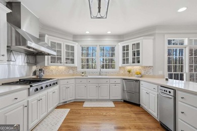 A Rare 4-Acre Family Estate Offering 6,400 SF, Pool & - photo 30