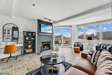 Hudson River Home For Sale in Weehawken Twp. New Jersey